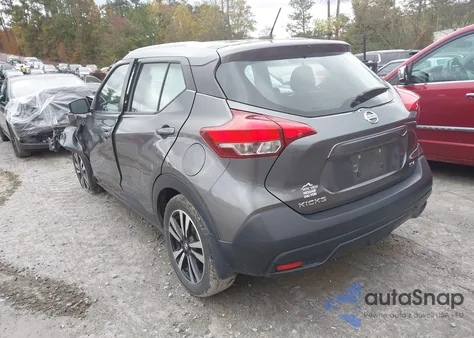 2019 Nissan Kicks Sv from USA, damaged, VIN 3N1CP5CU3KL491158